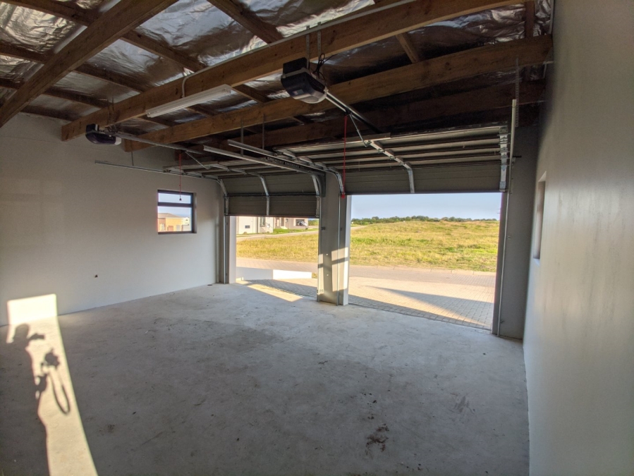 4 Bedroom Property for Sale in Kidds Beach Eastern Cape